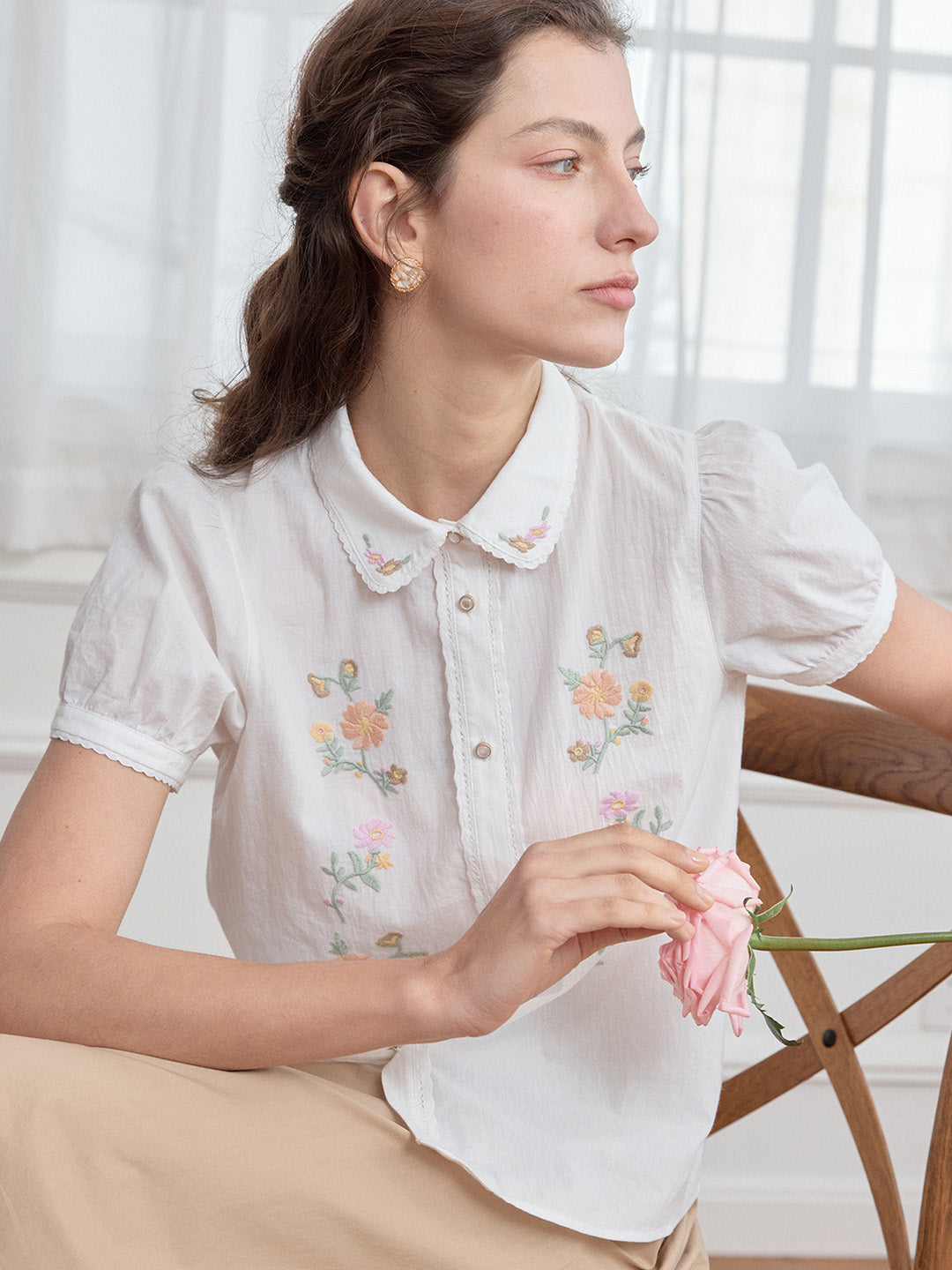 Penelope 彼得潘領刺繡100%棉質上衣