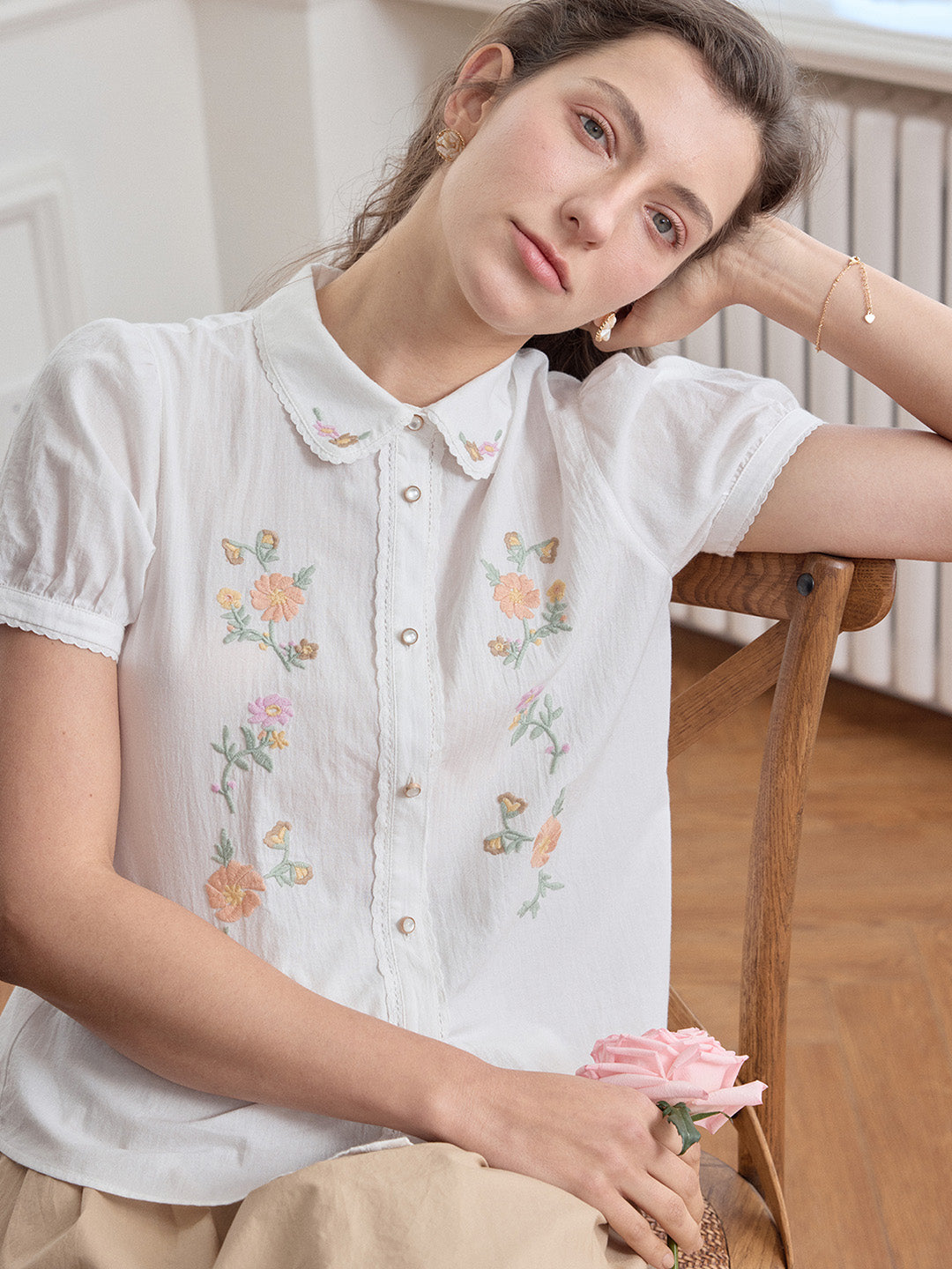 Penelope 彼得潘領刺繡100%棉質上衣