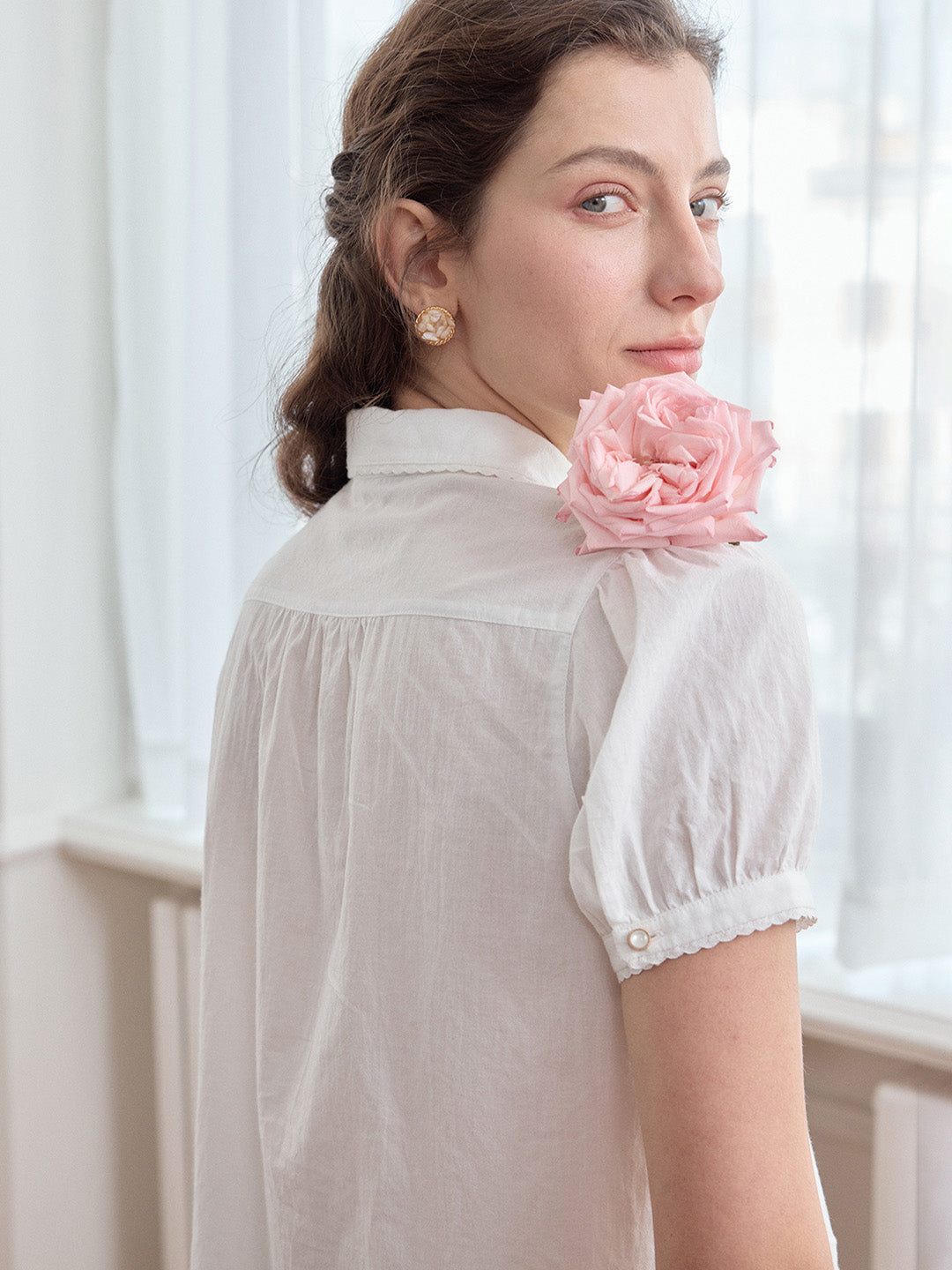 Penelope 彼得潘領刺繡100%棉質上衣