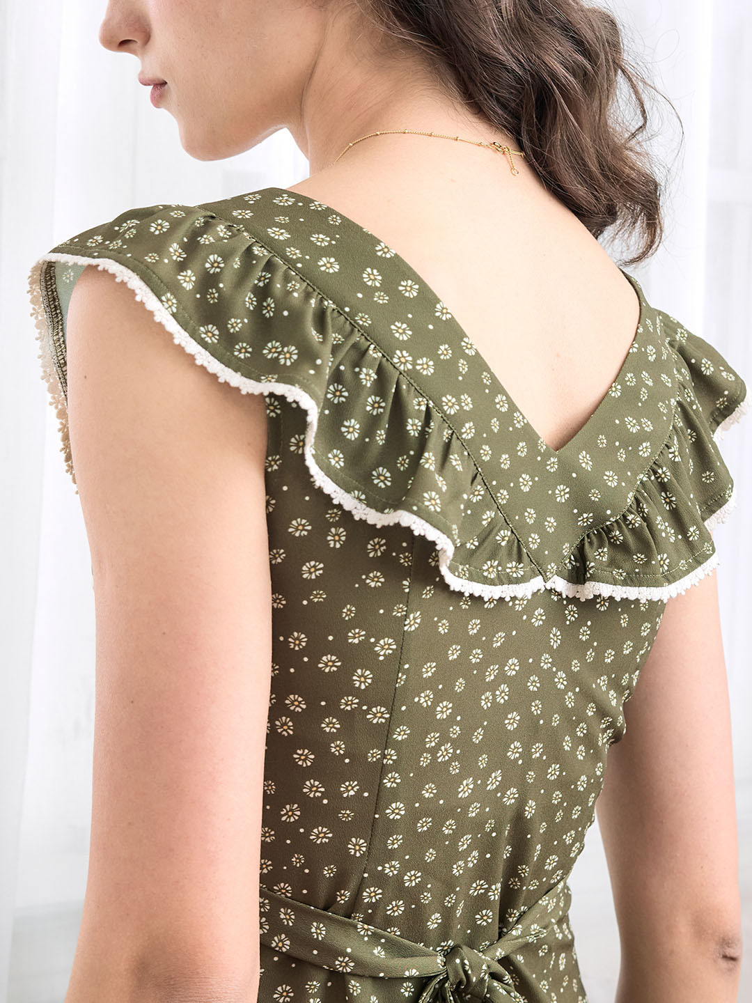 Denver 小雛菊印花荷葉邊開叉連衣裙