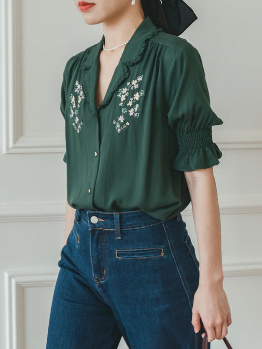 Alicia 墨綠色V領彩色刺繡泡泡袖襯衫