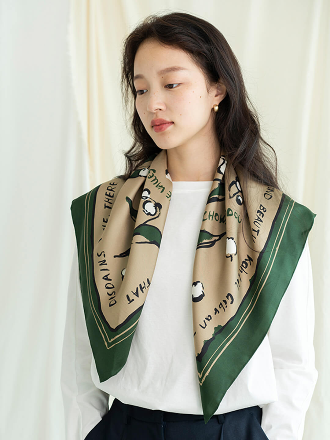 Chowxiaodou 原創彩虹女孩真絲斜紋綢方形絲巾