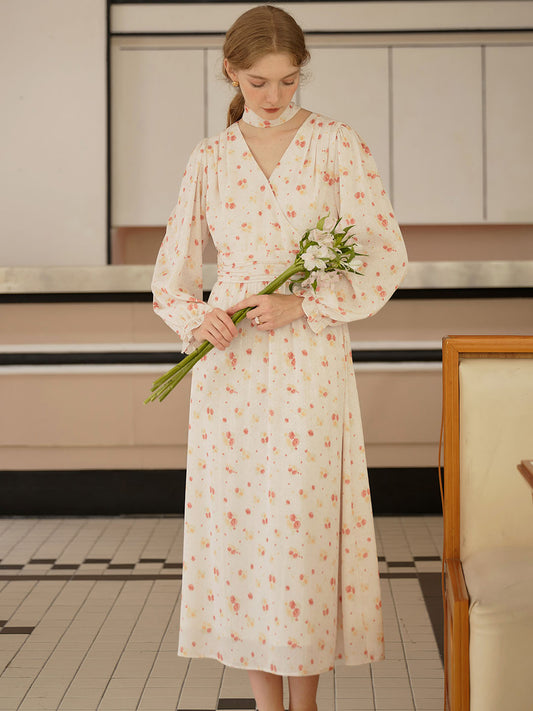 Nyomi 甜美 V 領花邊袖花卉印花連衣裙