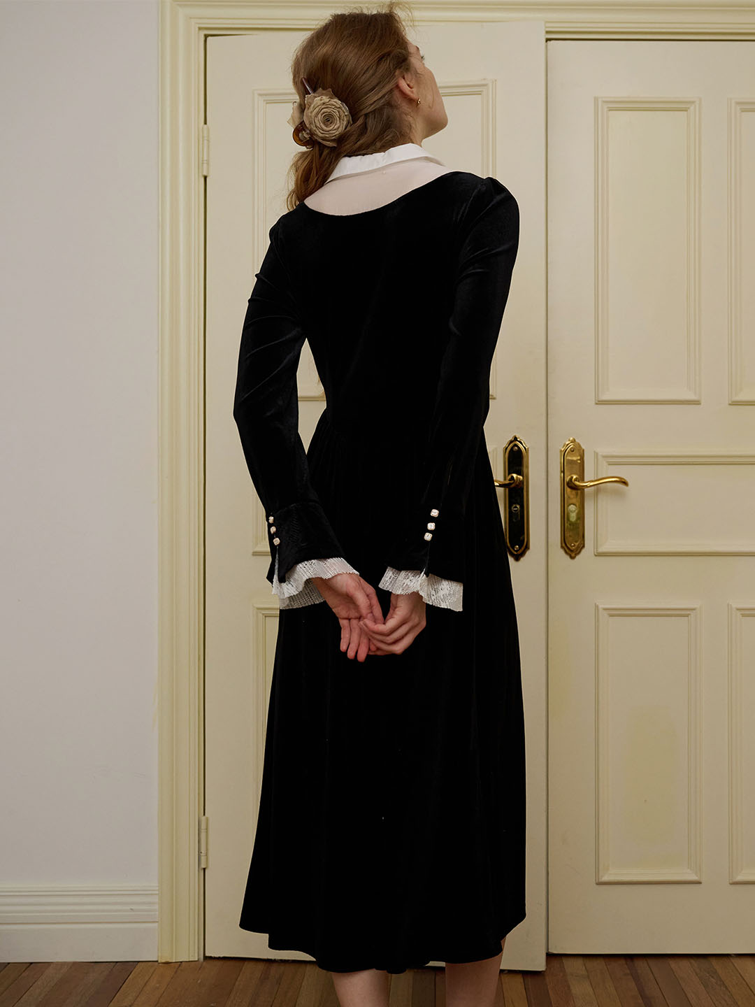 Cora contrast lace ruffle-sleeve velvet dress