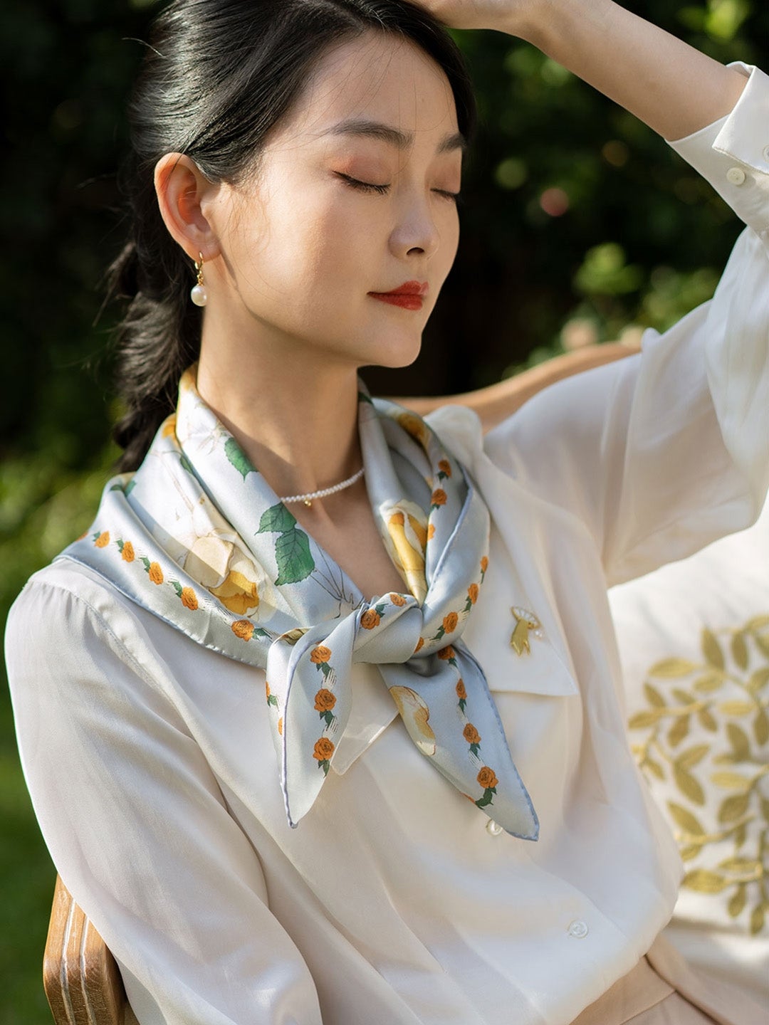Chowxiaodou 原創4色玫瑰真絲素縐緞優雅小方巾