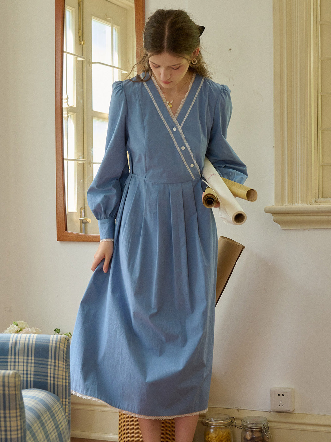 【Final Sale】Chandler V-Neck Trimmed Lace-up Contrasting Button Cotton Dress