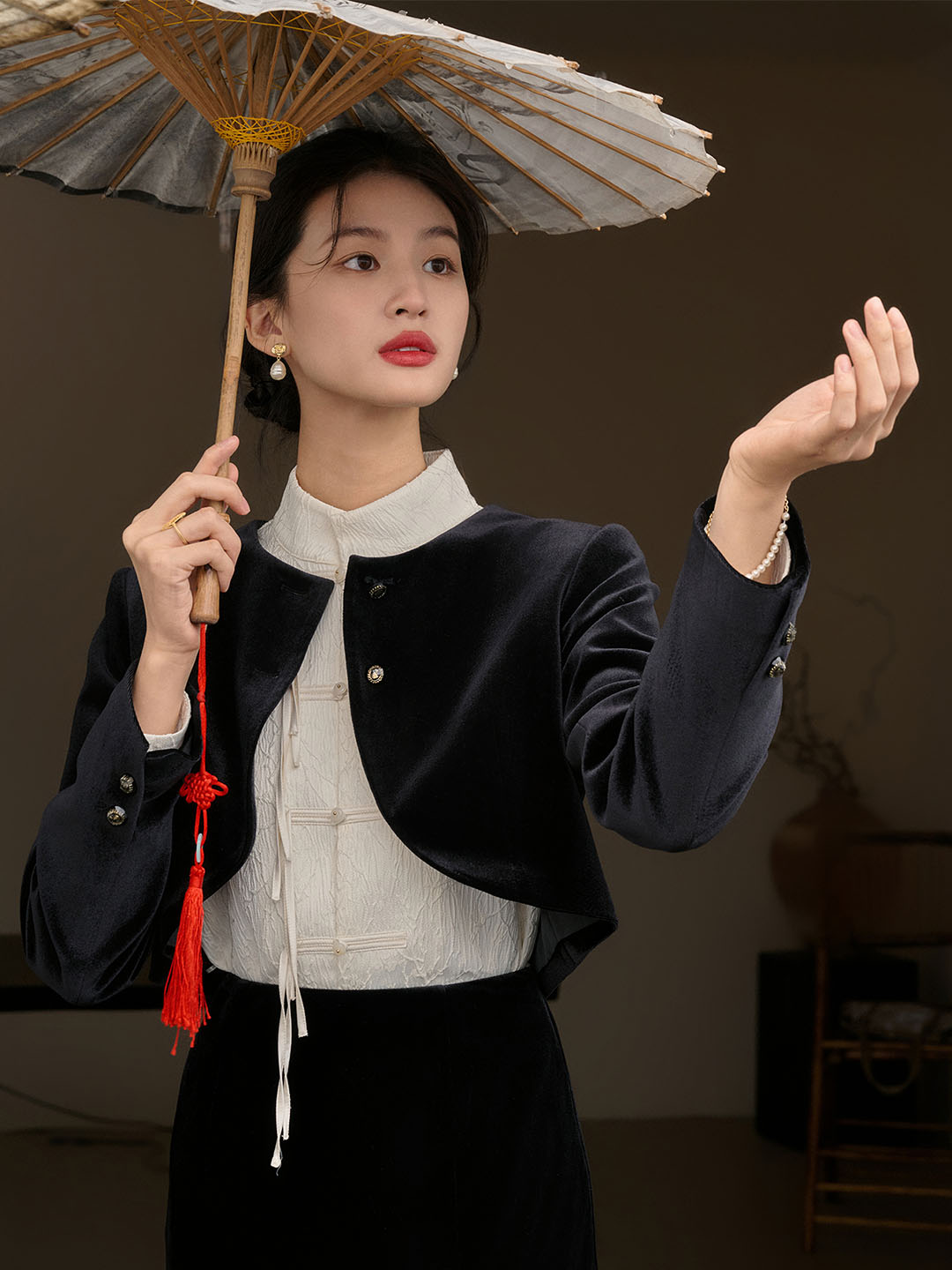 Blakely 新中式絲絨短夾克