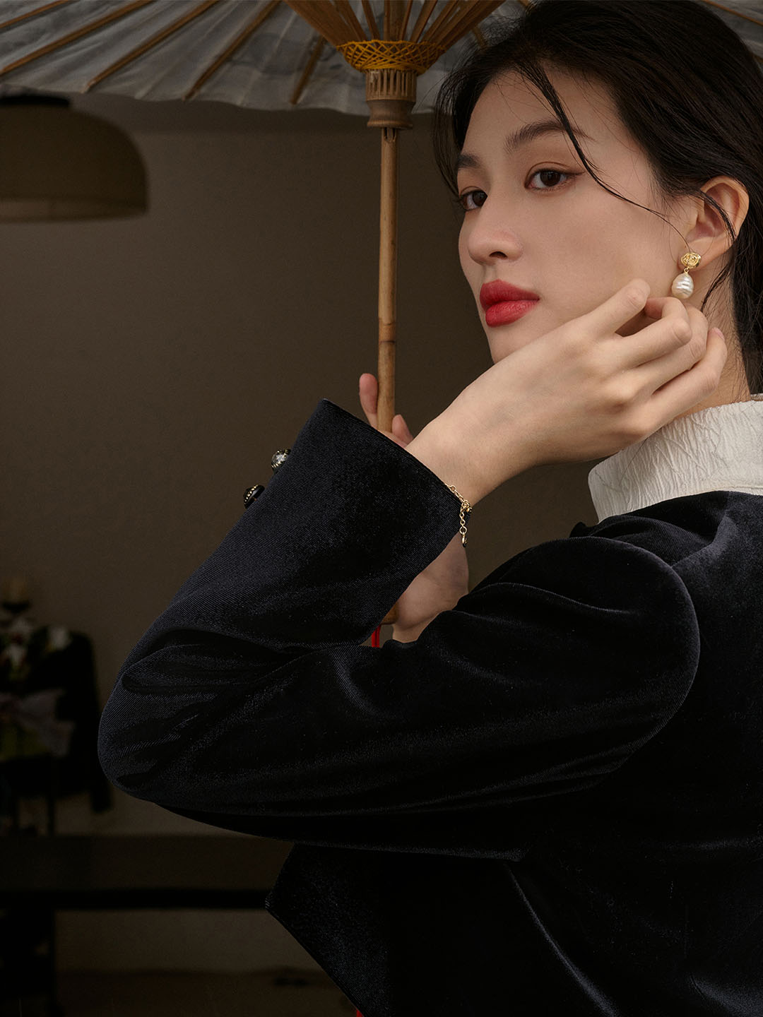 Blakely 新中式絲絨短夾克