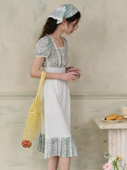 【Final Sale】Bria Square Collar Contrasting Trimmed Floral Pleated Dress