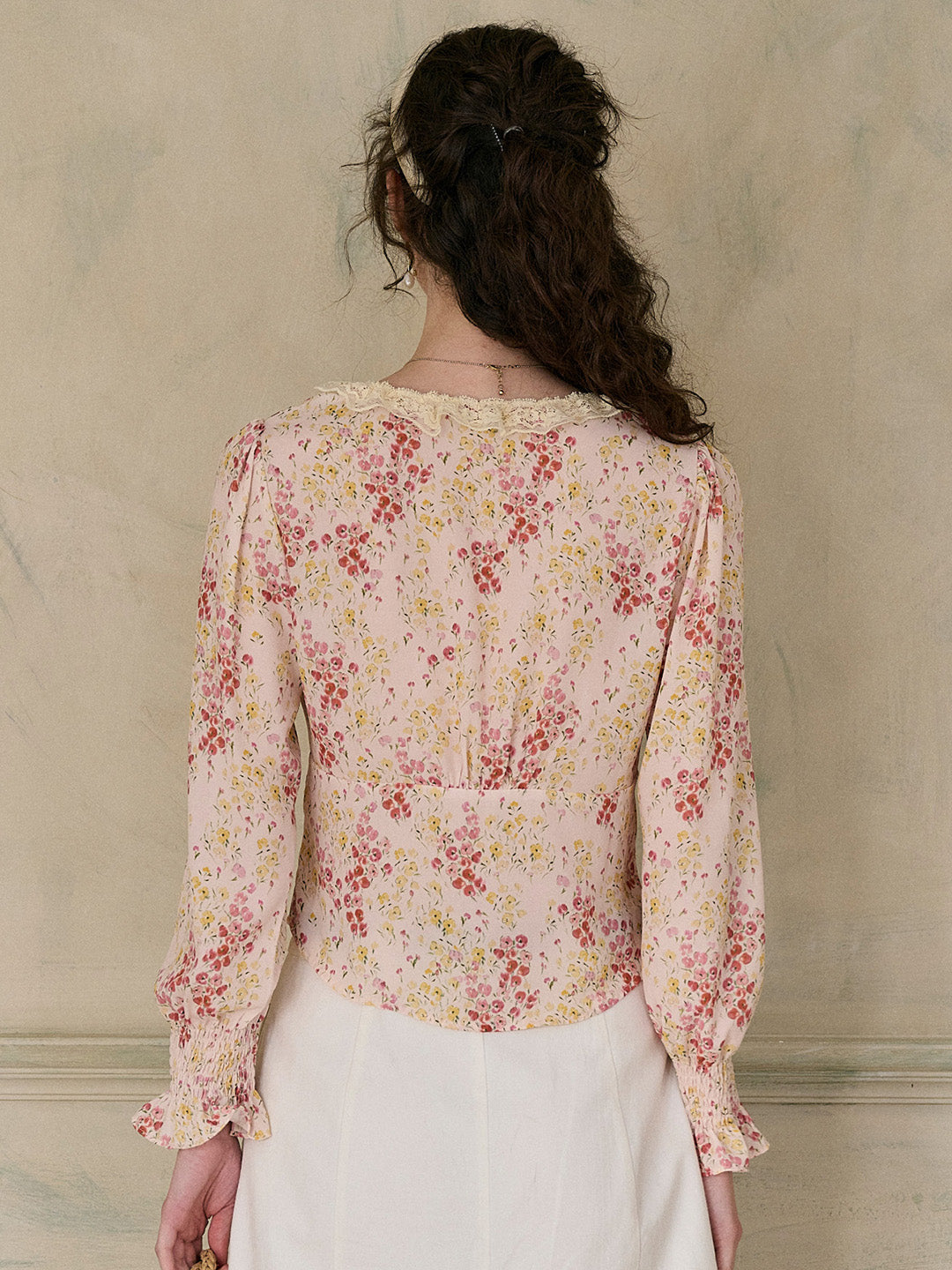 【Final Sale】Laurel V-Neck Floral Blouse - Yellow
