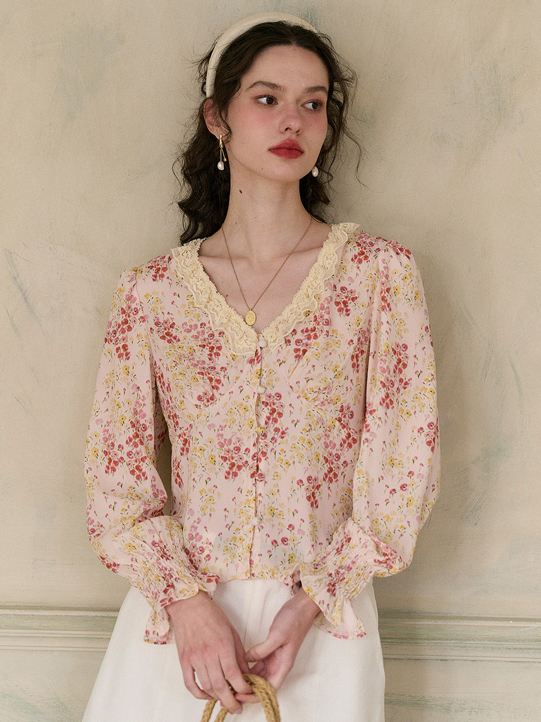 【Final Sale】Laurel V-Neck Floral Blouse - Dark Yellow