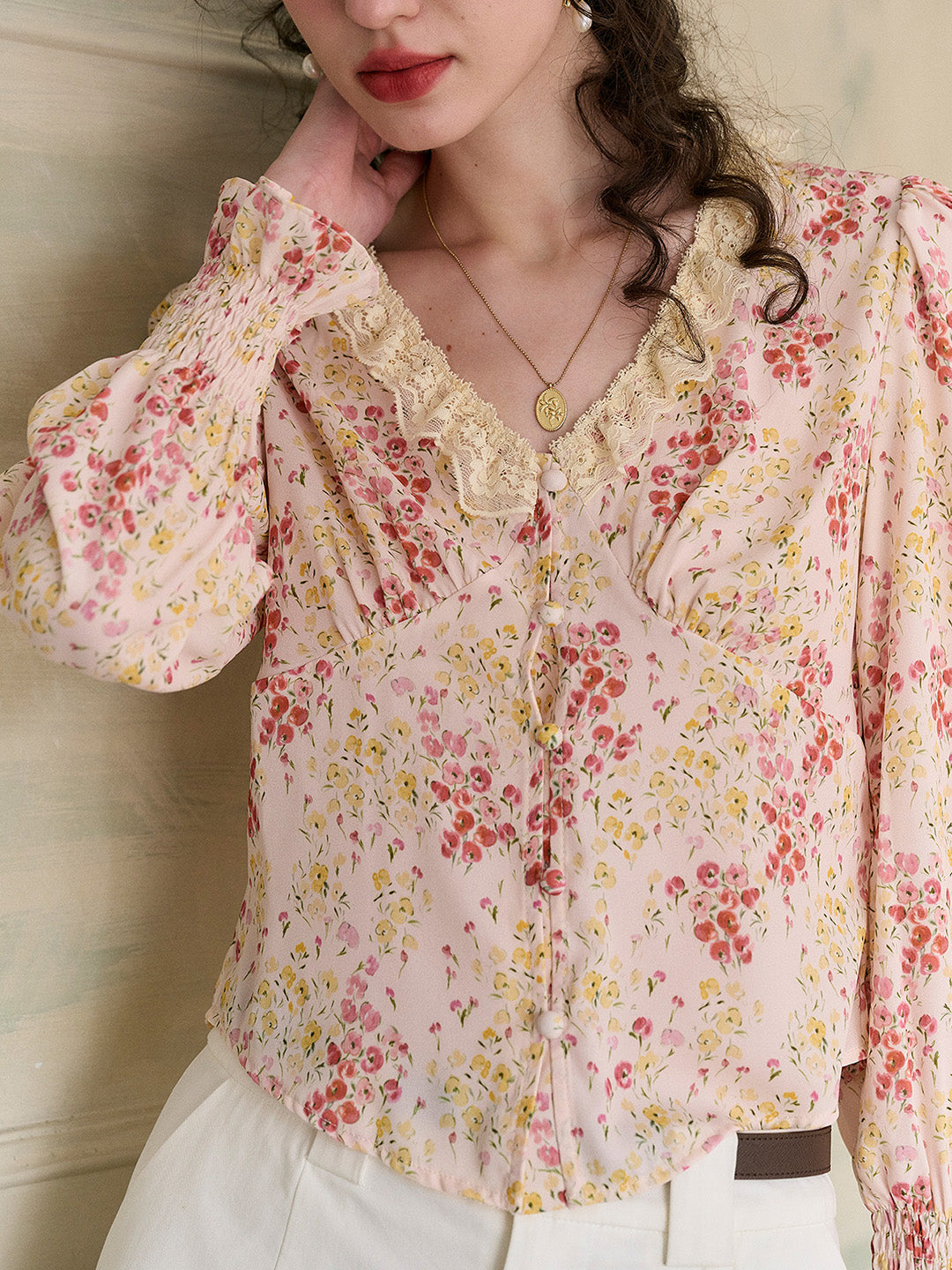 【Final Sale】Laurel V-Neck Floral Blouse - Dark Yellow