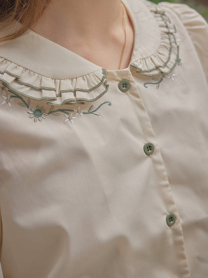 【Final Sale】Maren Peter Pan Collar Floral Embroidery Blouse - Apricot