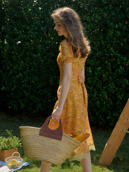 Joanna 方領休閒度假風印花洋裝