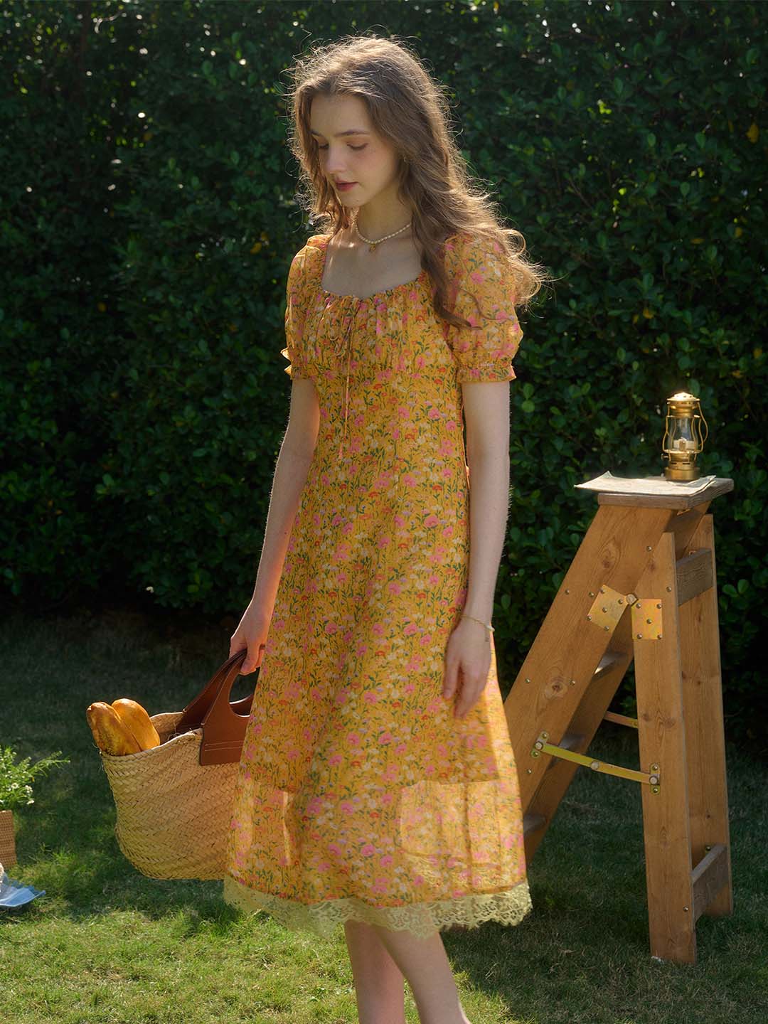 Joanna 方領休閒度假風印花洋裝