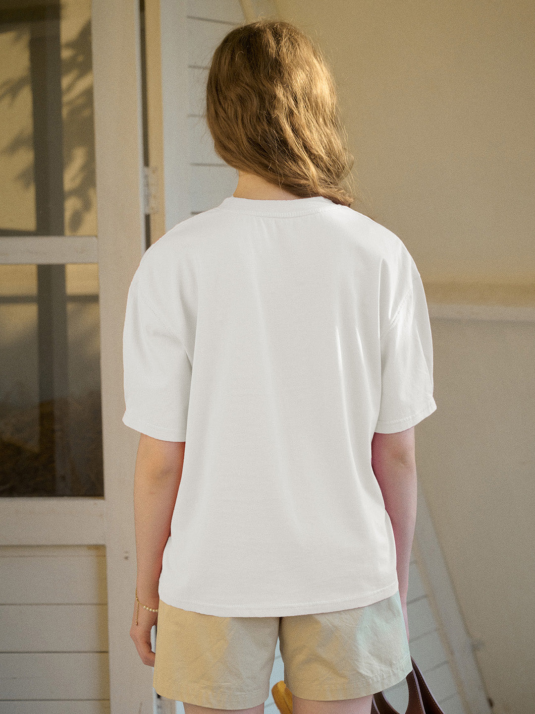 【Final Sale】Journey Puppy Applique Round Neck Short Sleeve Casual T-Shirt - White
