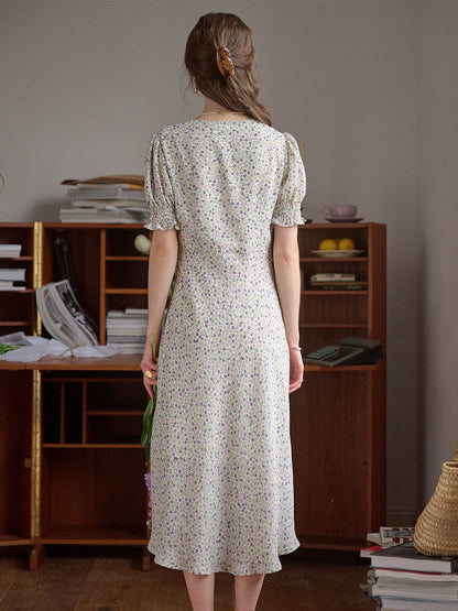 【Final Sale】Stormi Charming V-neck Lace Trimmed Floral Print Dress - Blue