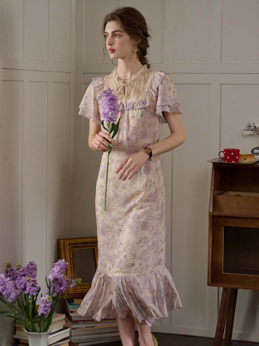 【Final Sale】Abigail Stand Collar Lace Dress