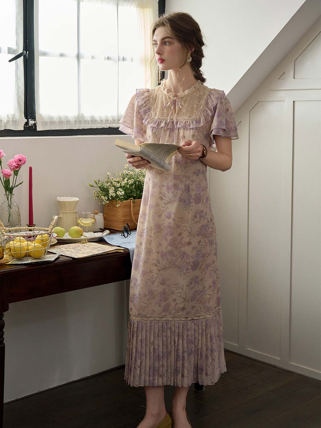 【Final Sale】Abigail Stand Collar Lace Dress