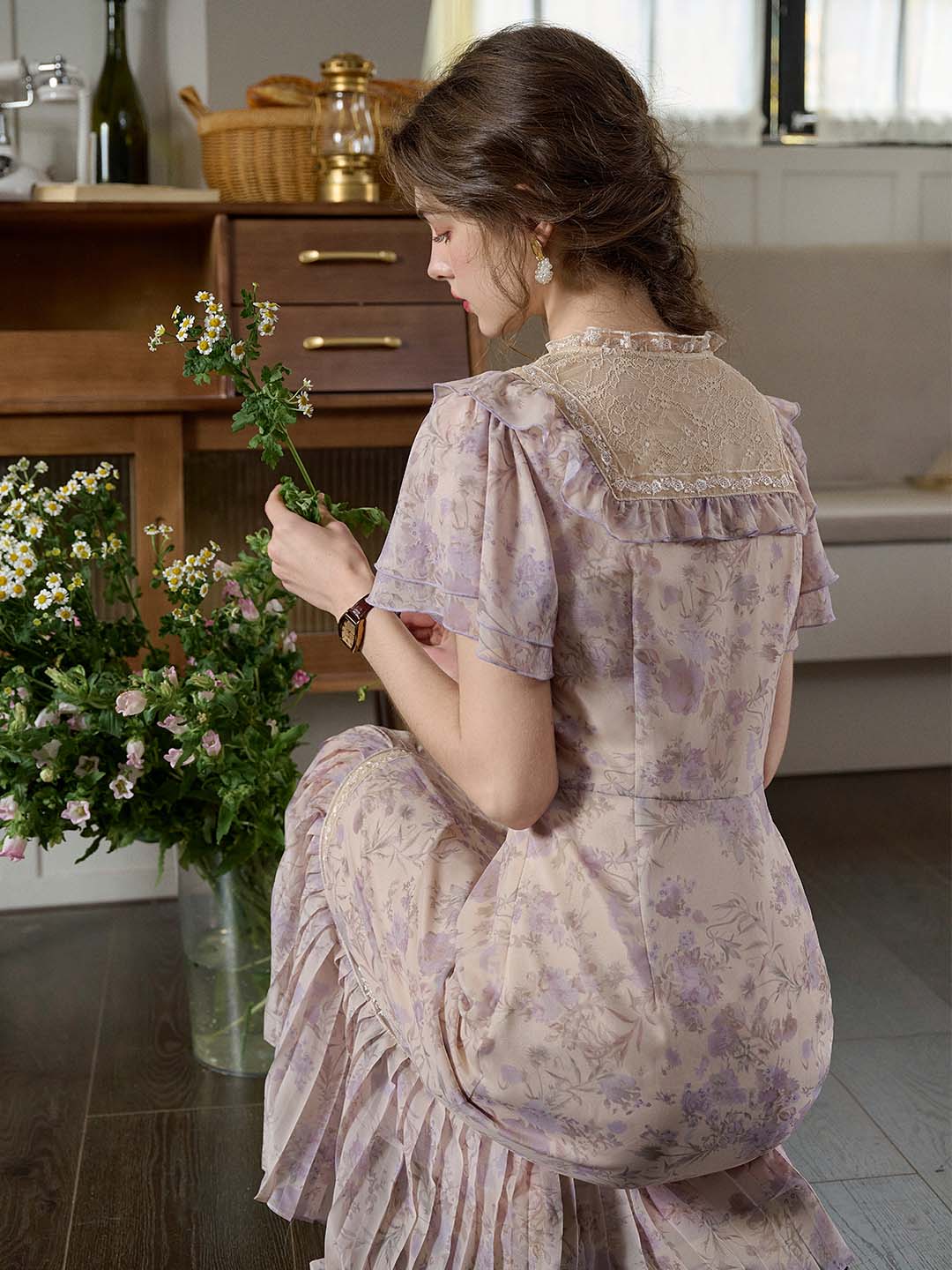 【Final Sale】Abigail Stand Collar Lace Dress