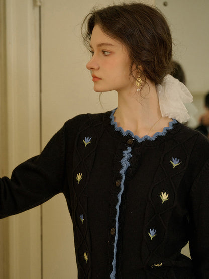 【Final Sale】Quincy Standing Collar Colour-Crossing Lace Embroidery Cardigan