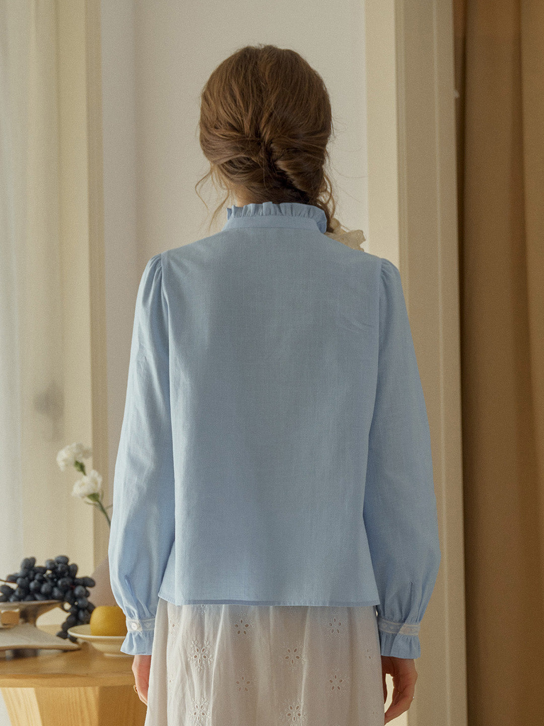 【Final Sale】Kitty Wavy Stand Collar Lace Blouse - Blue
