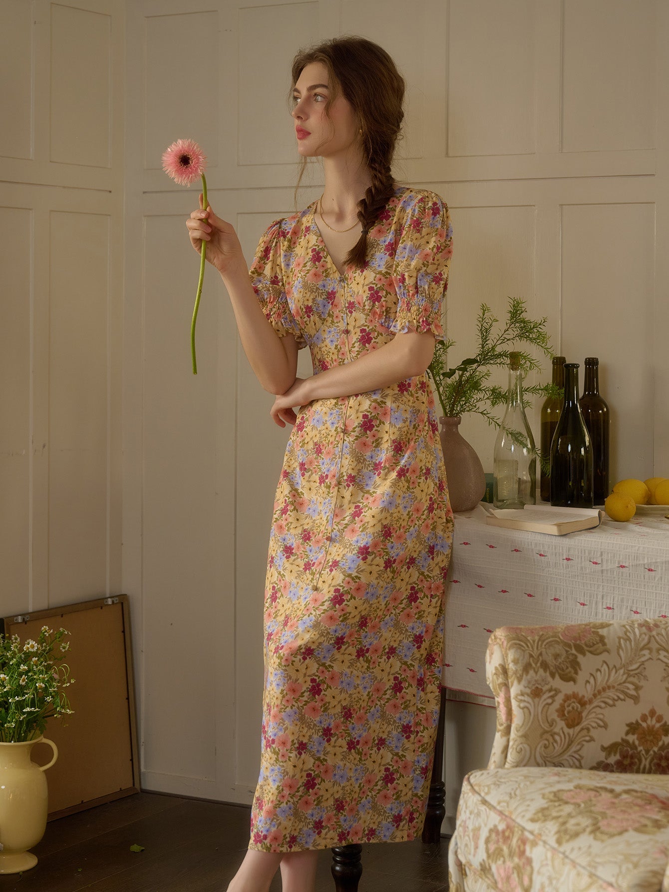 【Final Sale】Xena V-Neck Floral Puff Sleeve Dress - Apricot