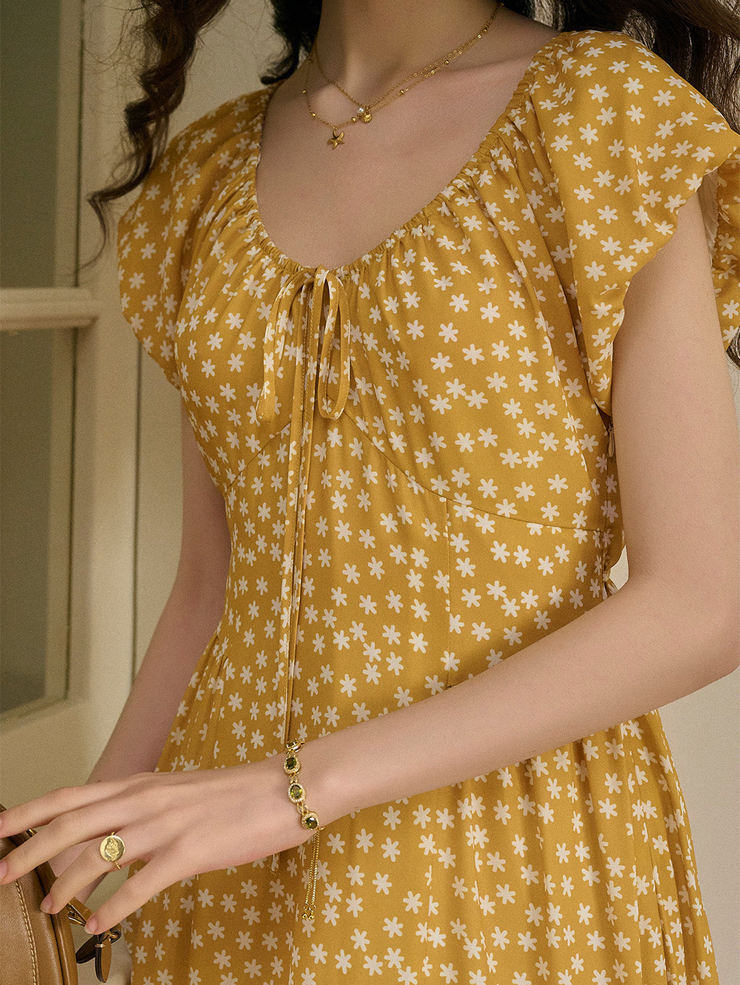 Angelica 法式復古U領復小碎花洋裝