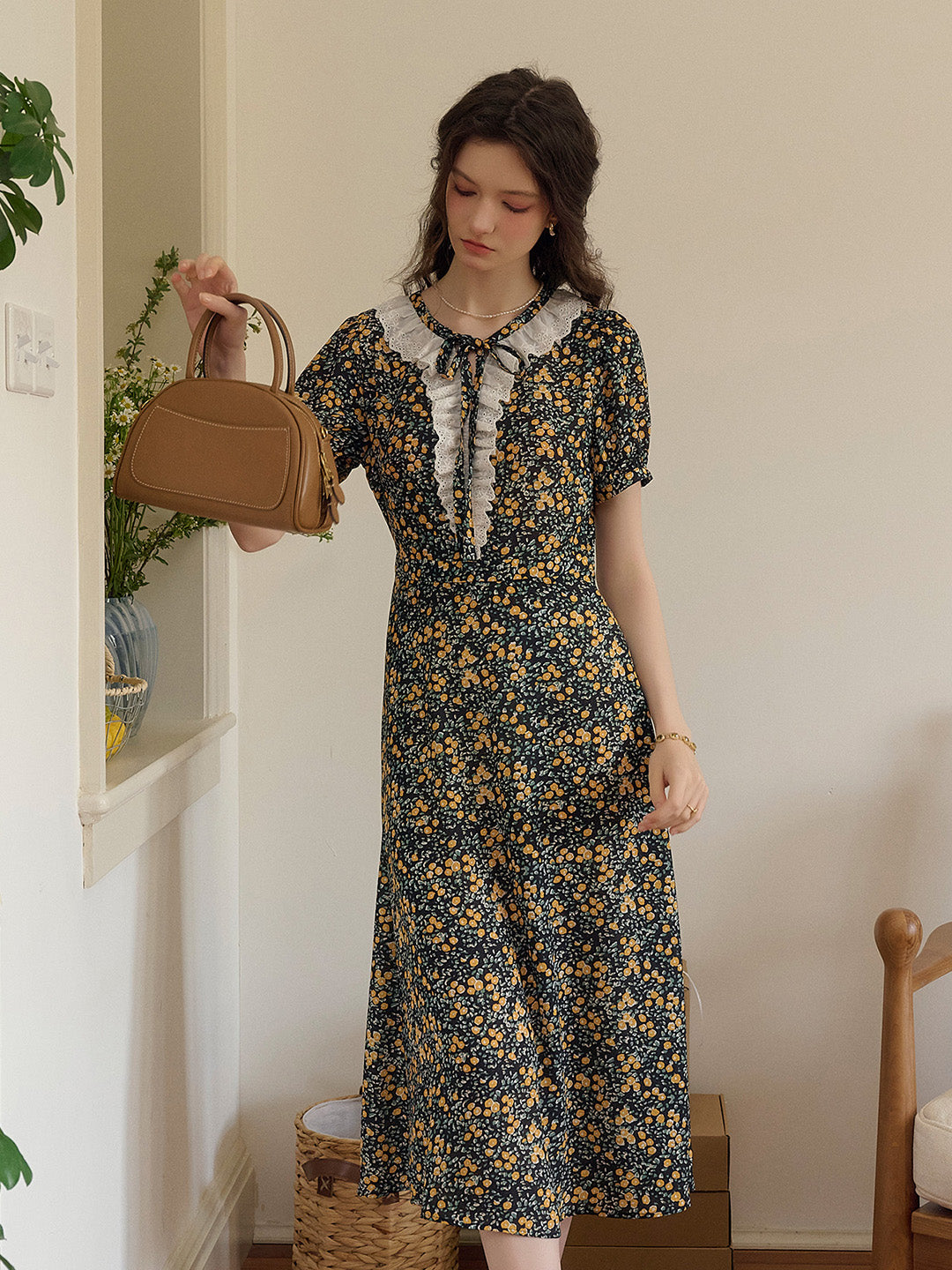 Jolene 法式復古圓領碎花茶歇洋裝