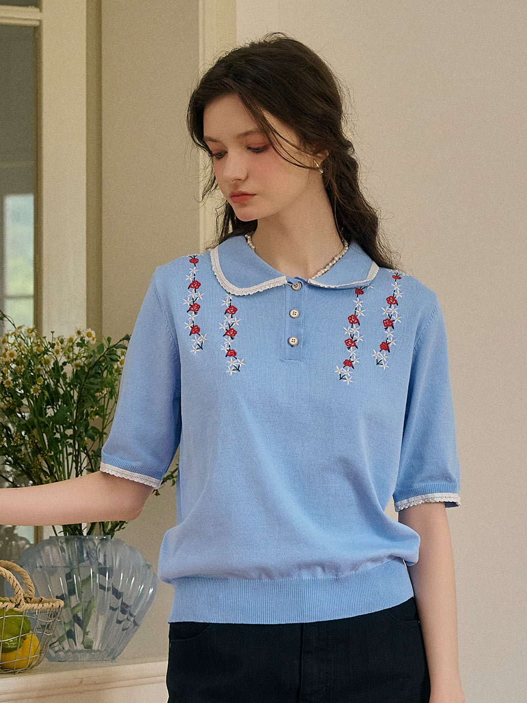 Anya 彼得潘領刺綉針織上衣