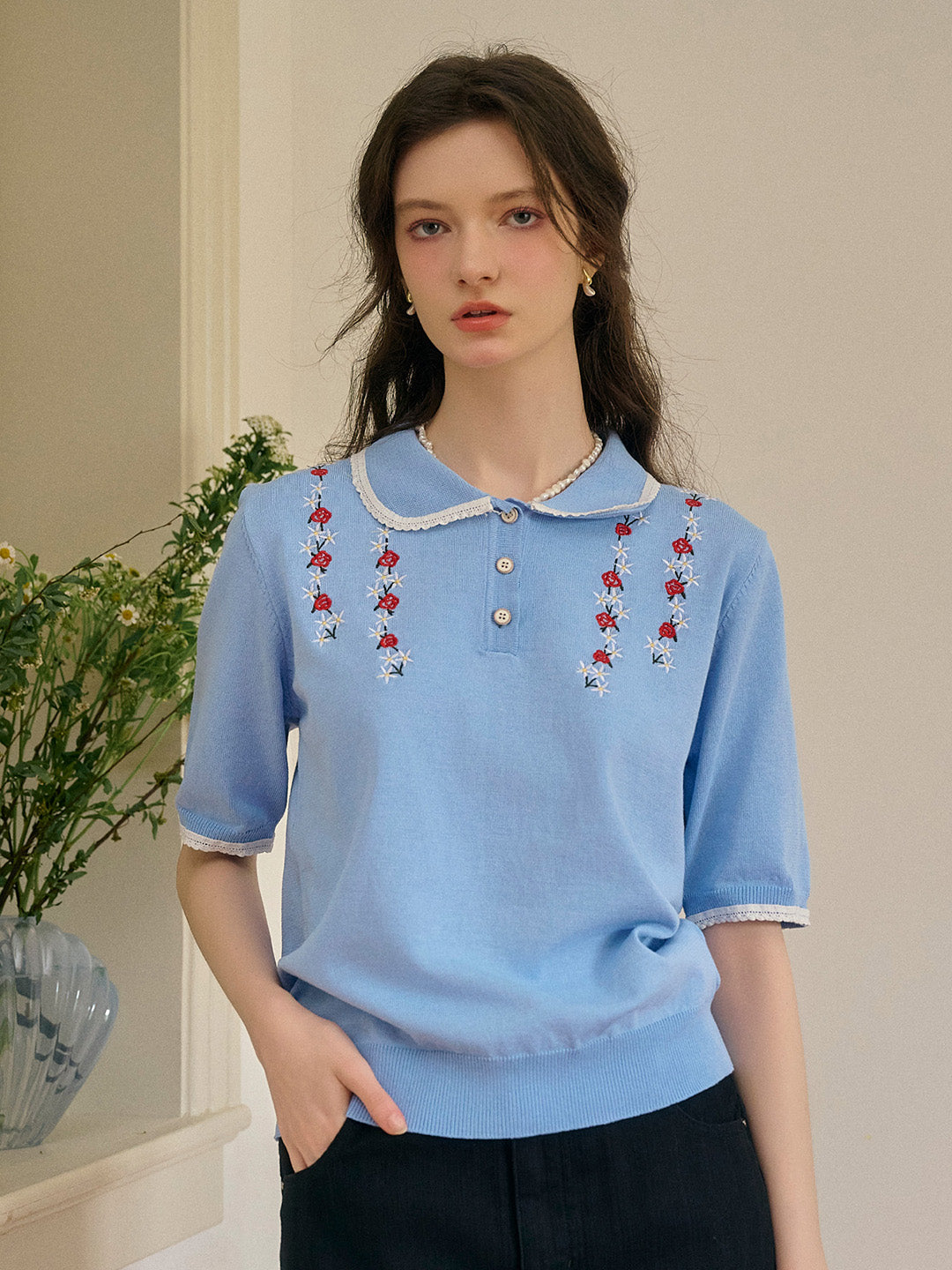 Anya 彼得潘領刺綉針織上衣