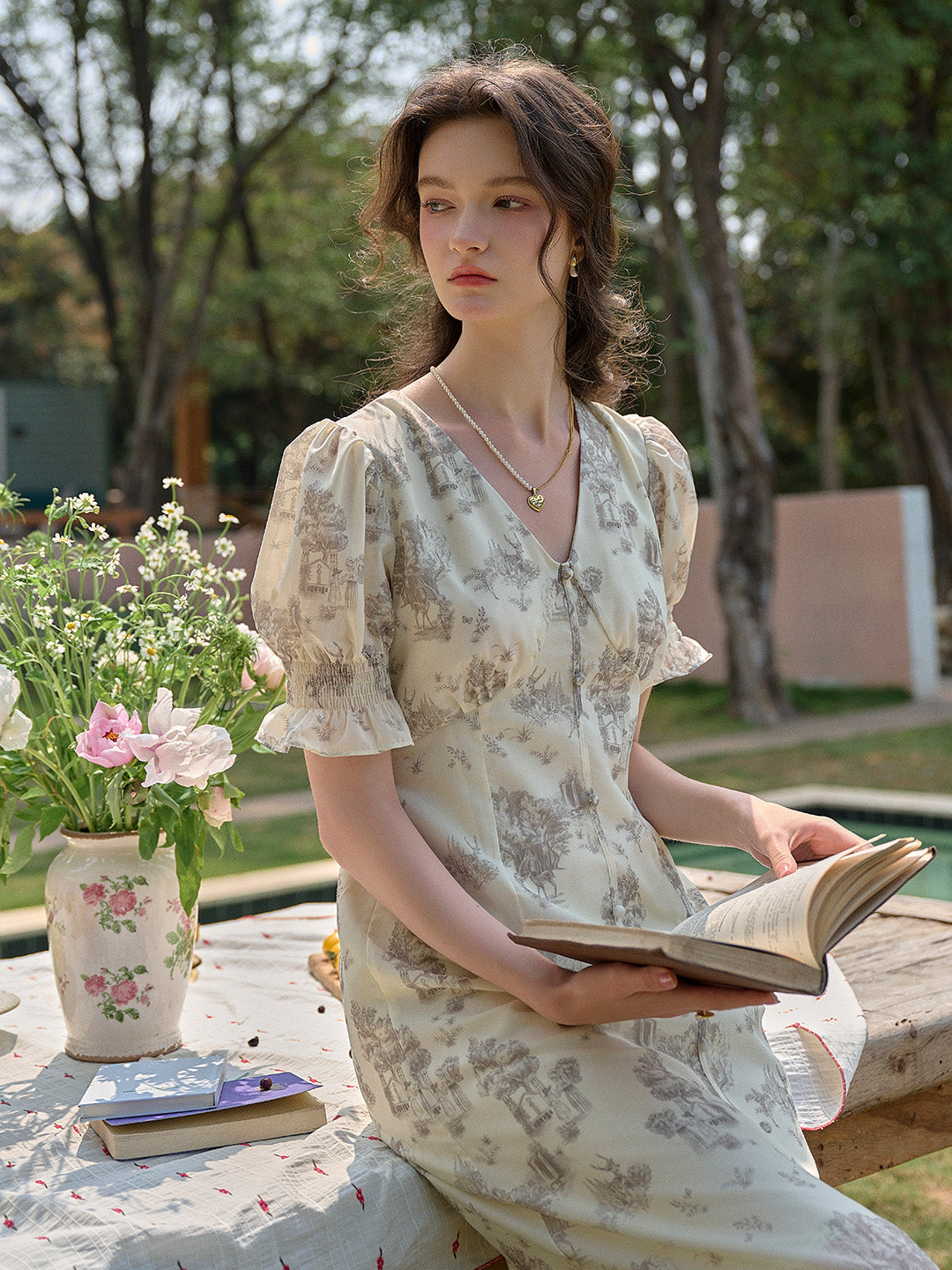 【Final Sale】Xena V-Neck Floral Puff Sleeve Dress - Apricot