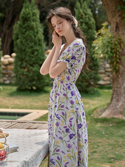 Irene 法式復古V領碎花洋裝