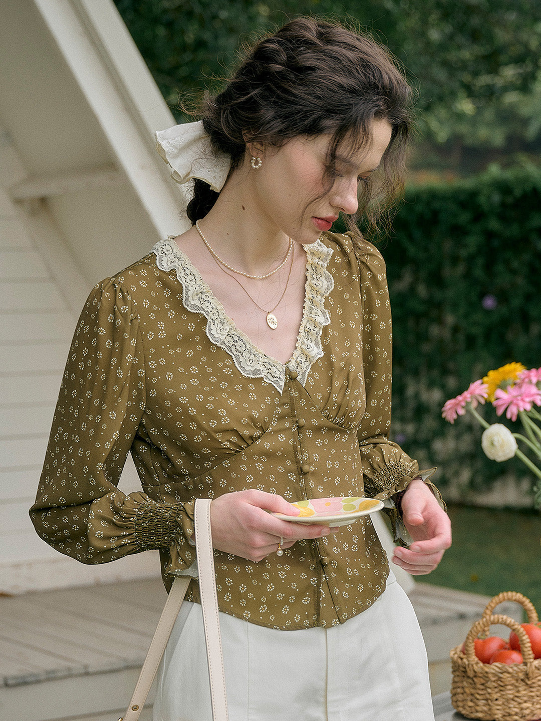【Final Sale】Laurel V-Neck Floral Blouse - Dark Yellow