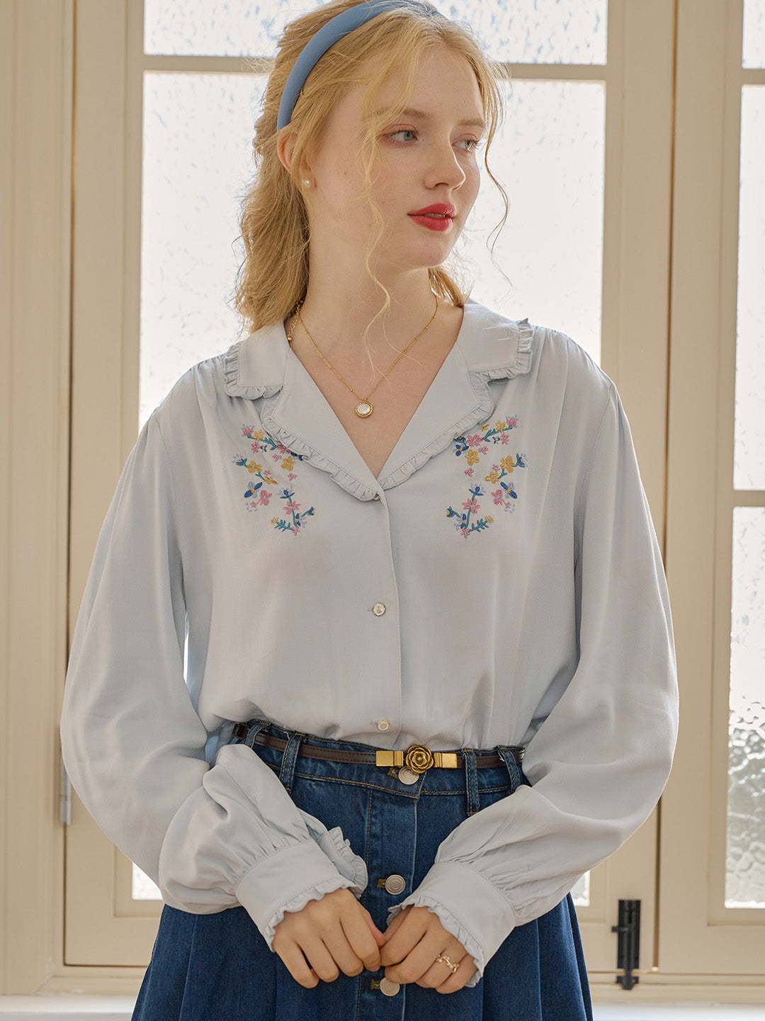 【Final Sale】Convallaria Floral Embroidered Green Puff Top