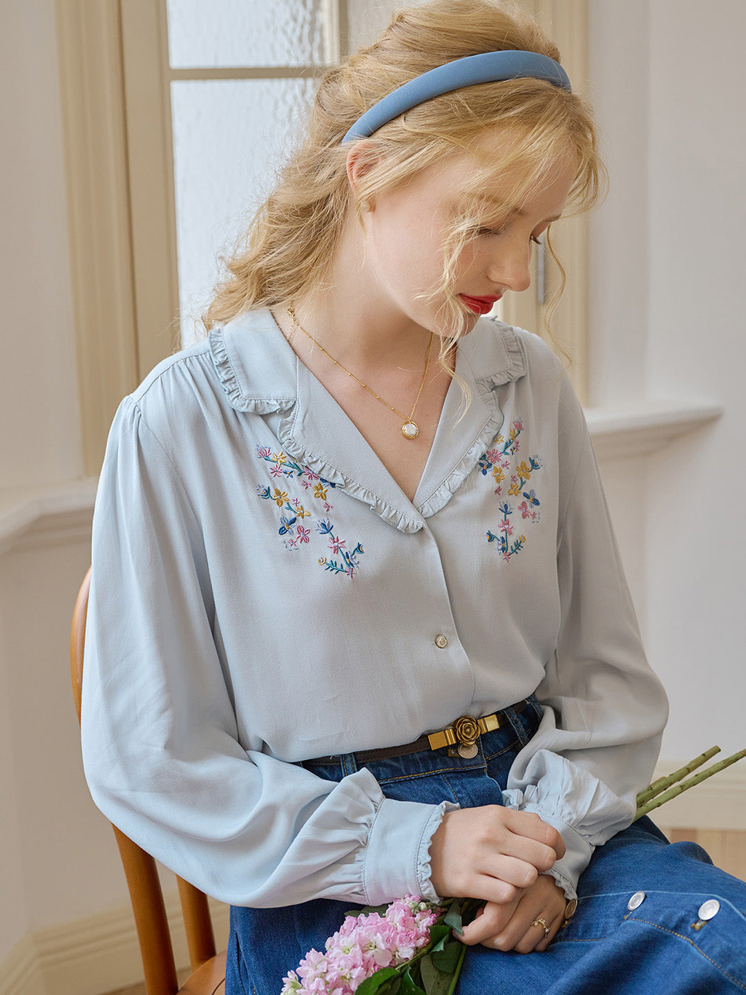 【Final Sale】Convallaria Floral Embroidered Green Puff Top