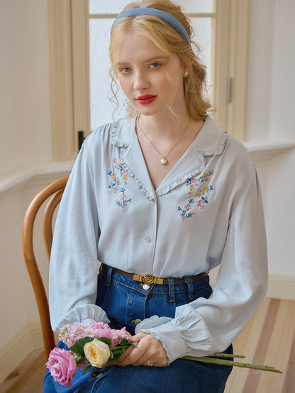 【Final Sale】Convallaria Floral Embroidered Green Puff Top