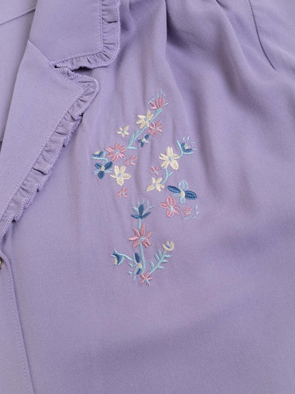 【Final Sale】Plus Size Alicia Floral Embroidery V-Neck Blouse