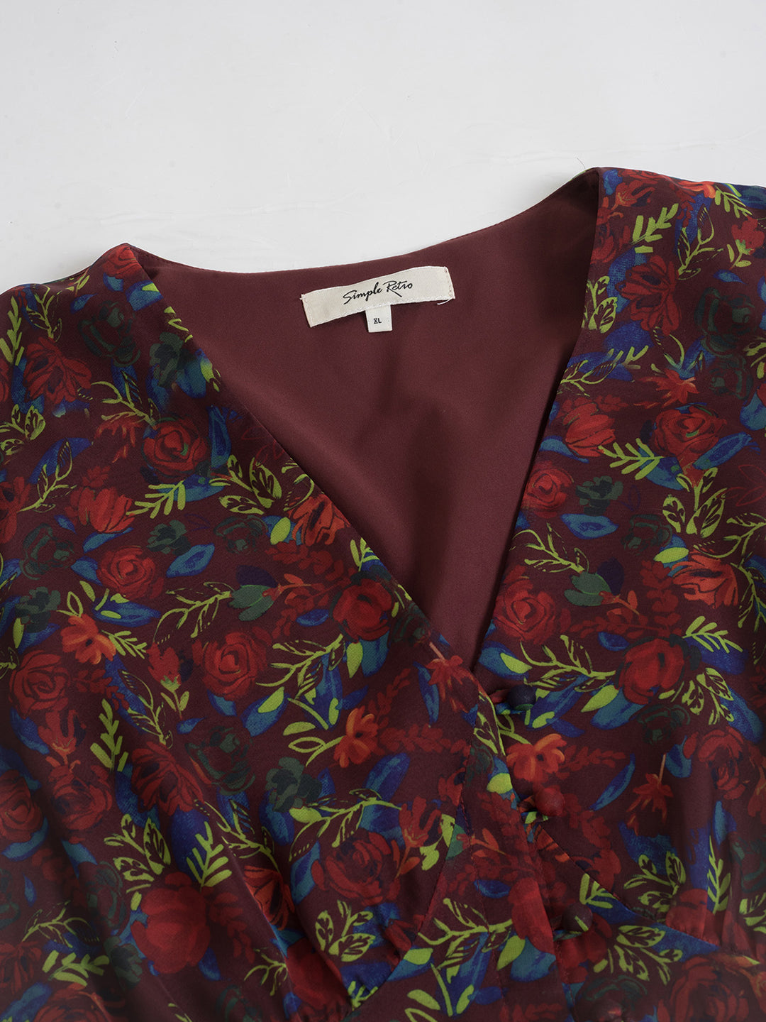 Kora V領印花加大碼洋裝