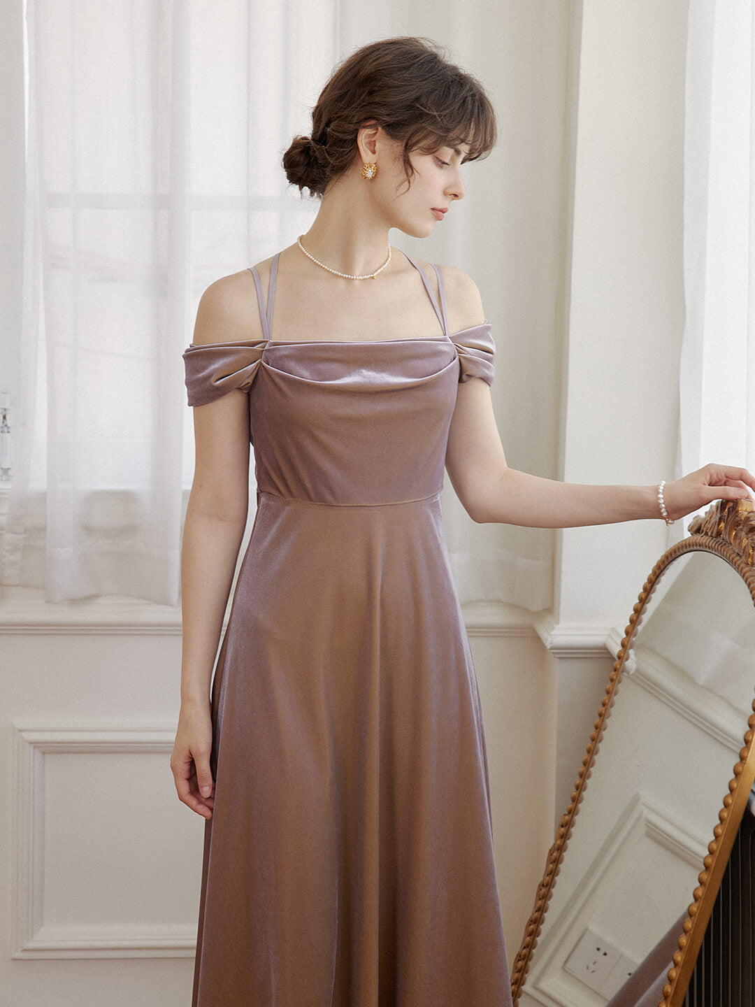 Simpleretro Journee Lace One-shoulder Purple Velvet Dress
