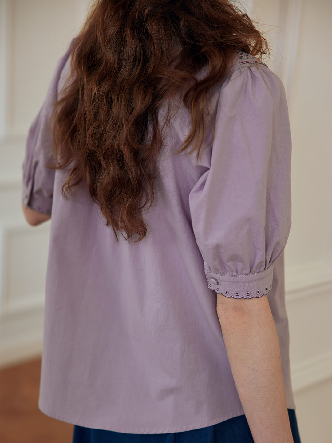 Agnes 紫色愛德華花朵刺綉襯衫