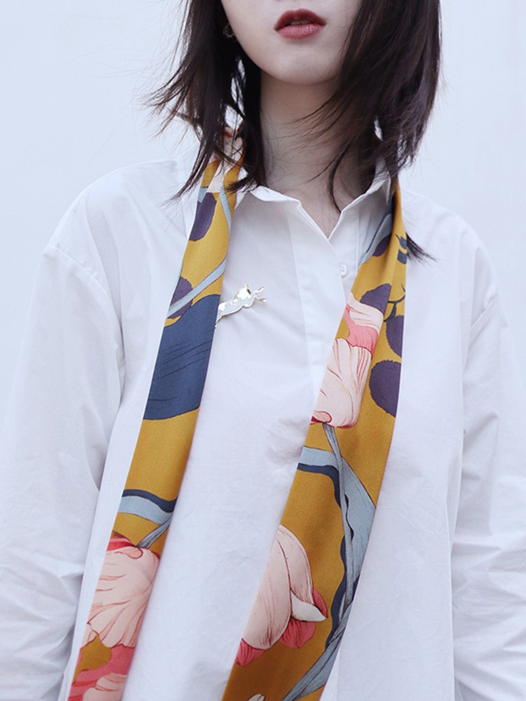 Chowxiaodou 原創2色鬱金香真絲素縐緞長條絲巾