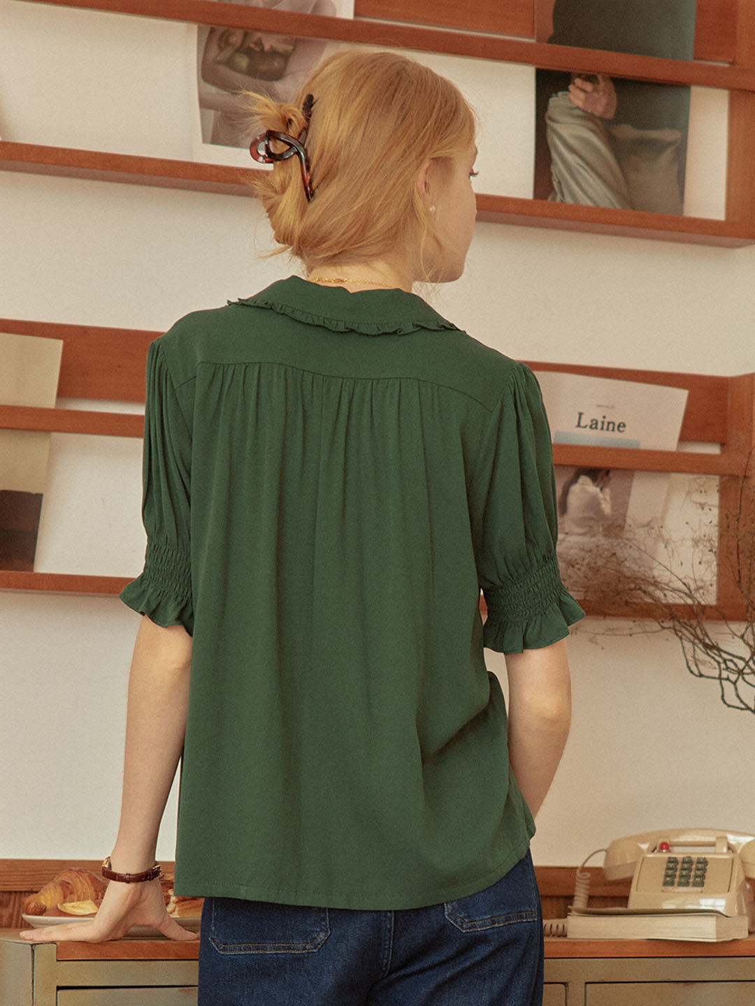 Convallaria 墨綠色鈴蘭刺綉泡泡袖襯衫/SIMPLERETRO