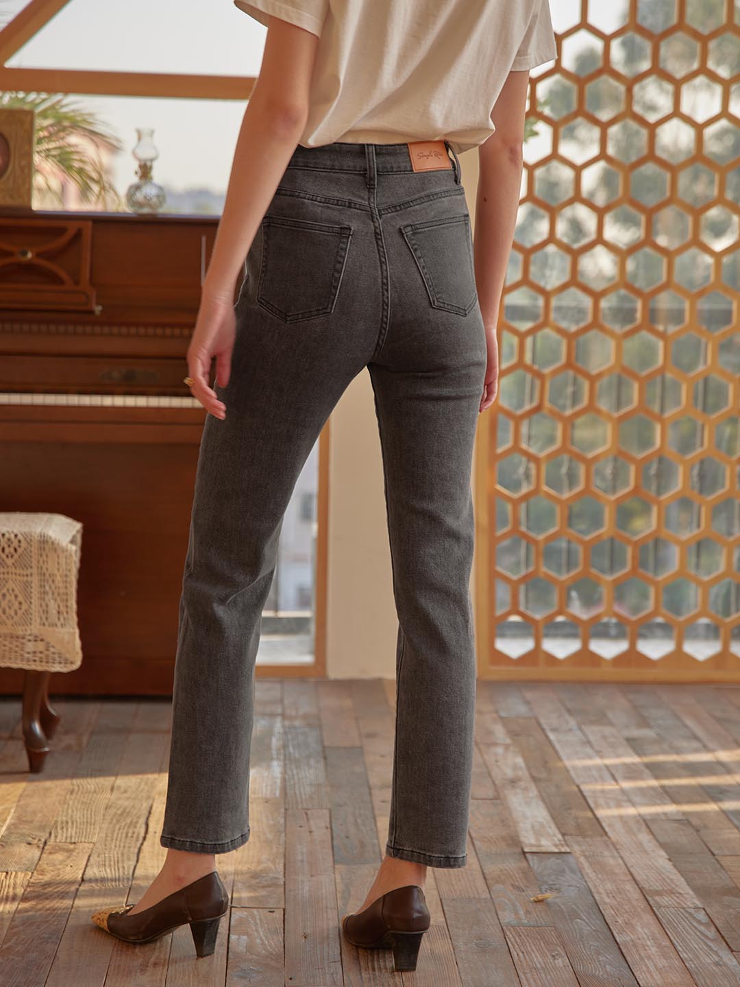Simple RetroKira 灰色高腰直筒顯瘦牛仔褲