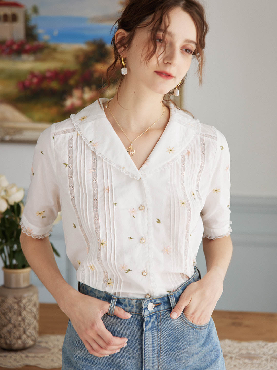 Erin 純棉V領刺繡襯衫