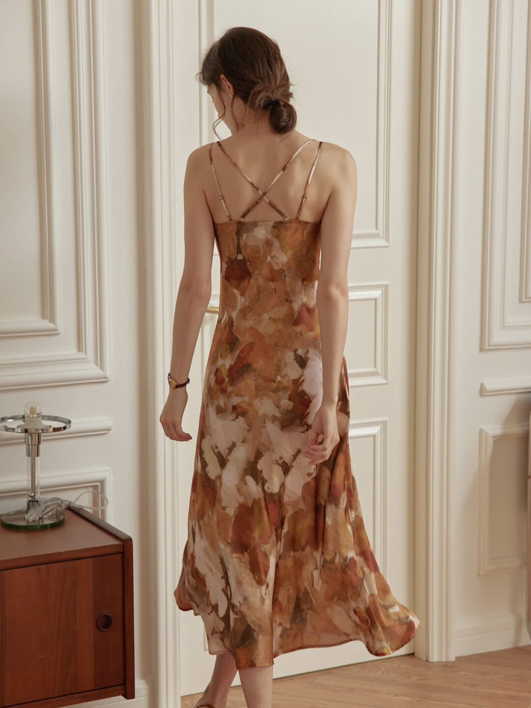 Jolie 棕色印花法式吊帶裙/SIMPLERETRO