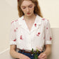 Marceline 簡約V領刺繡襯衫-紅玫瑰