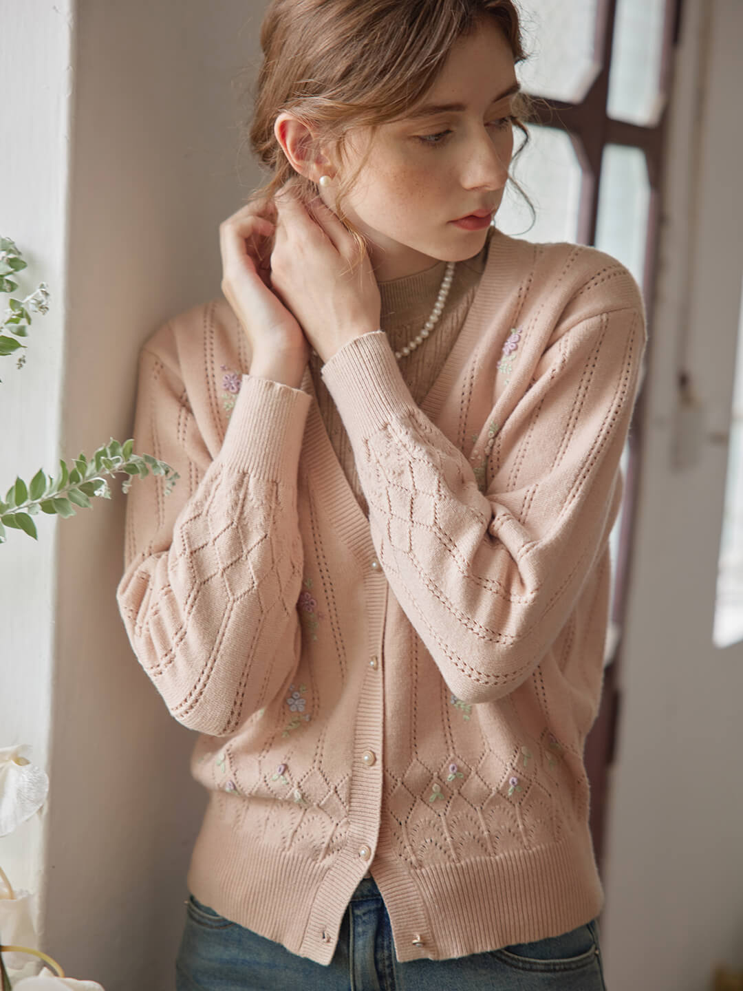 Ally 粉色鉤花刺繡針織外套/SIMPLERETRO
