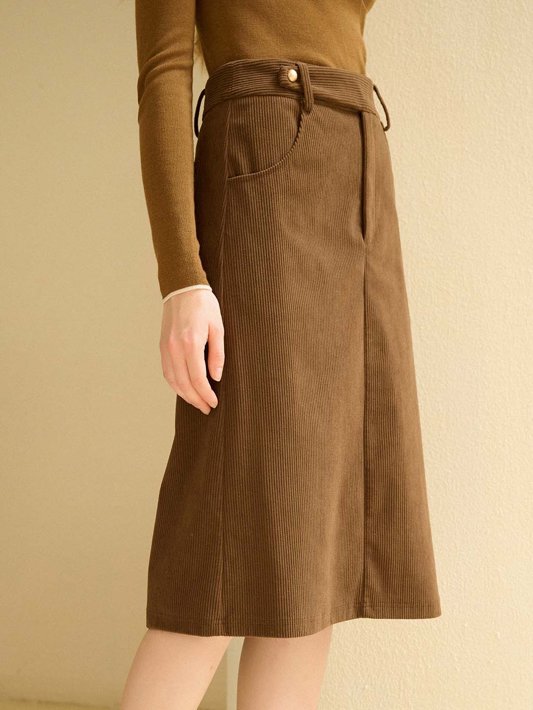 Ella Vintage Slit Corduroy Skirt