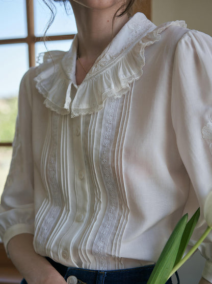 Tulip 白色鬱金香刺繡泡泡袖襯衫